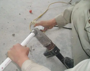 平塘漏水维修电话
